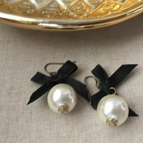 Forever 21 - Picture 2 of 3